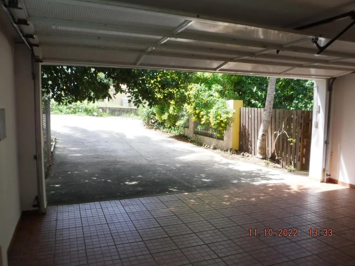 The Yellow House: Fully Equipped, Spectacular Beach View Vila Manati 0*,