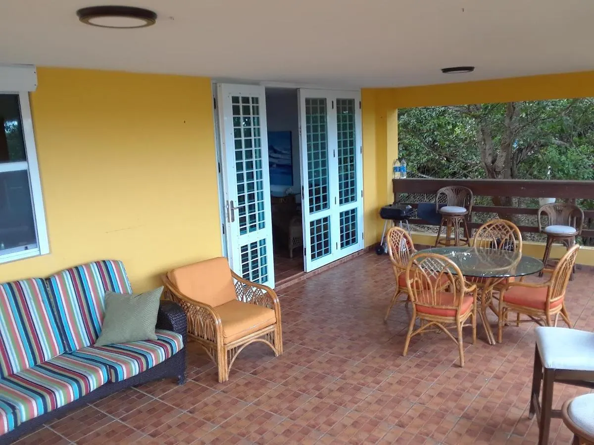 Holiday home The Yellow House: Fully Equipped, Spectacular Beach View Villa Manati Puerto Rico
